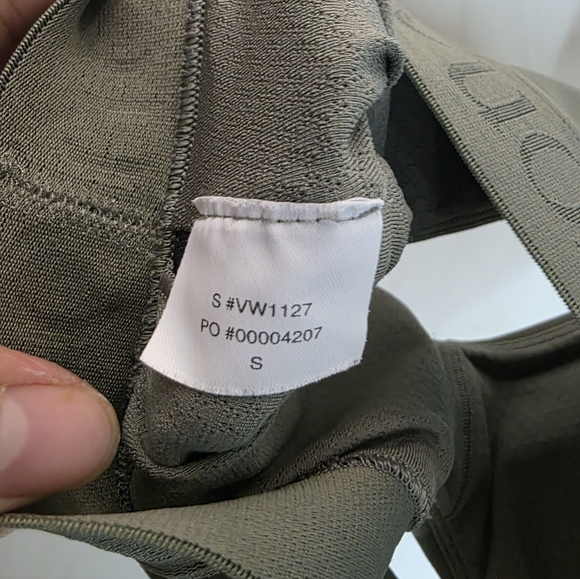 Vuori Daily Bra - Picture 5 of 5